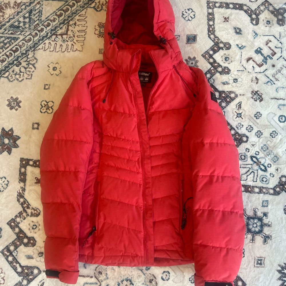 Women's Bold Red Ski Jacket